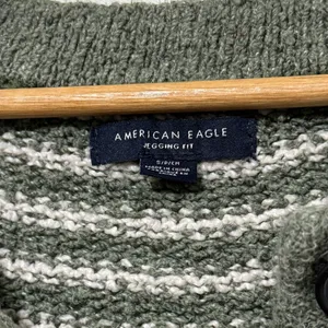 American Eagle Striped Sweater Size Small Oversized Henley Green White Knit thumbnail 3