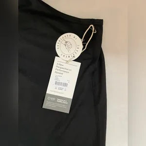 Vuori NWT Lux Black Sleeveless Jumpsuit Size M Jogger bottom thumbnail 7