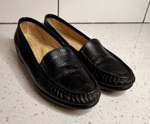 SAS Simplify Black Leather Loafers Womens 8.5 M Comfort Slip On Shoes USA Made‎ thumbnail 1