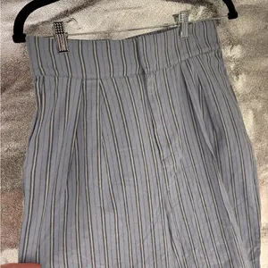 NWOT Urban Outfitters Blue Stripe Cropped High Waist Pants thumbnail 13