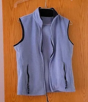 🌈 Old Navy Zip Up Vest thumbnail 1