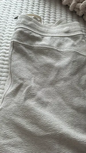 Lululemon Joggers thumbnail 4