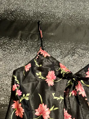 Womens lg Morgan Taylor Intimates Black Satin Floral Slip Dress Nightgown thumbnail 4