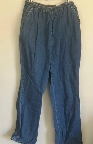 FINAL MARKDOWN NWT chic denim jeans 14 thumbnail 1