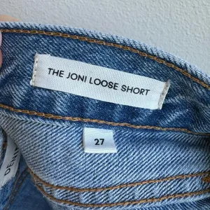 Aritzia Denim Forum The Joni Loose Short Denim Short Size 27 Blue Button Fly thumbnail 6