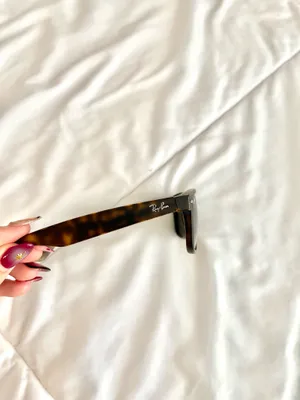 Rayban Tortoise shell Wayfarer sunglasses  thumbnail 2