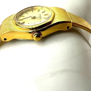 Wittnauer gold tone vintage watch thumbnail 3