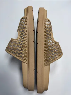 Banana Republic Double Strap Buckle Sandel in blonde New with Tag S-545 Sz 7.5 thumbnail 5