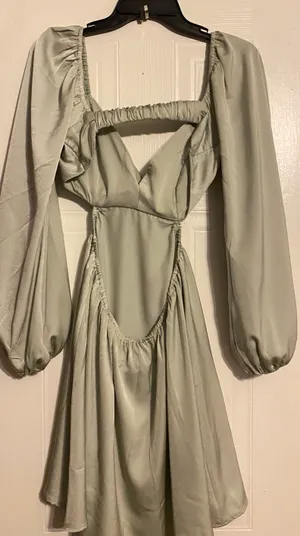 Hello Molly Green Satin Dress thumbnail 5