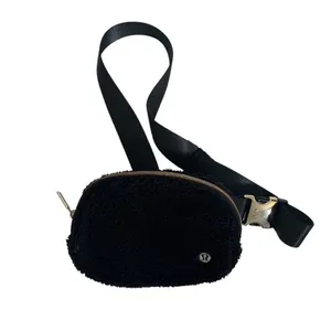 Lululemon Everywhere Belt‎ Bag 1L *Fleece thumbnail 2