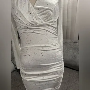🍒BUNDLE 2 ITEMS FOR $8✨ 🌸AMTIOUS sparkly white dress ✨ thumbnail 8
