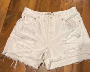 We The Free Free People white denim‎ distressed short women size 25 NWT thumbnail 1