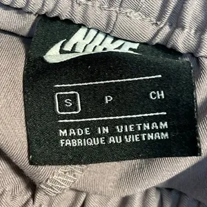 Nike Women's Gray High Rise Workout Running Athletic Jogger Sweat Pants Size S thumbnail 4