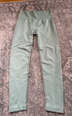 High-Waist Athletic Leggings - Sage Green thumbnail 1