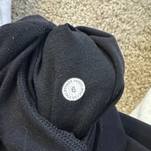 lululemon athletica Classic Black Leggings thumbnail 2