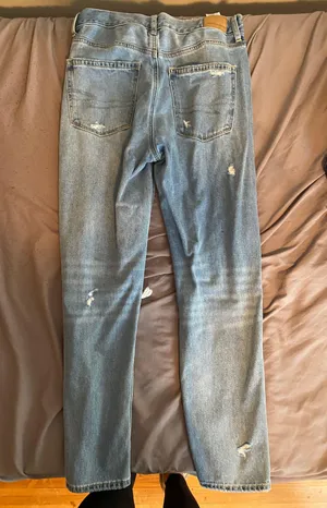 American Eagle Outfitters Straight Leg Jeans Ripped thumbnail 4