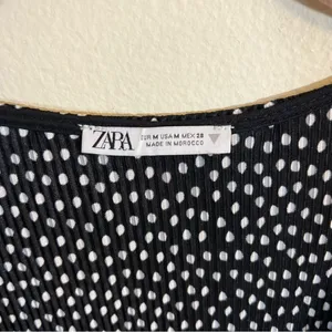Zara Pleated Surplice V Neck Faux Wrap Blouse Top Polka Dots Long Sleeves Medium thumbnail 5