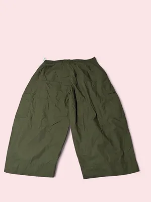 Old Navy Olive Barrel Wide-Leg Cargo Pants thumbnail 2