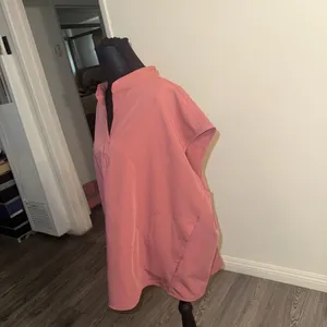 Figs Rafaela mauve pink XL top thumbnail 3