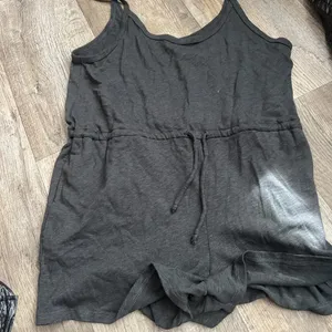 Spiritual Gangster Perfect Lounge Romper size‎ small thumbnail 3