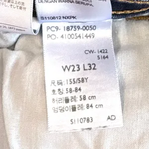 Levi’s 725 High Rise Bootcut Jeans in Cast Shadows - Dark Wash Size 23 thumbnail 12