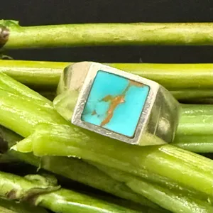 Vintage Sterling Silver Turquoise Inlay Signet Ring Size 7 thumbnail 2