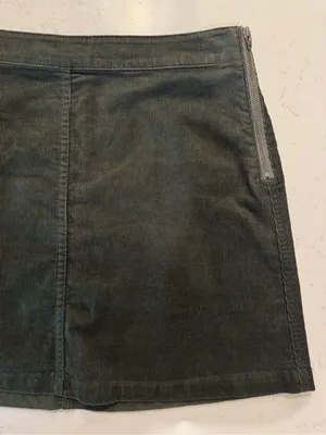 Wilfred Free Aritzia Olive Green Corduroy Mini Skirt Side Zip Size 6 thumbnail 4