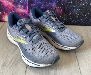 Brooks Ghost 14 Road Running Shoes Women's Size 9.5 Purple Sneakers Athletic Gym thumbnail 1