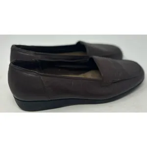 Cobbie Cuddlers Women's Ultra‎ Massage Brown Slip On Loafer Shoes Size 8W thumbnail 3