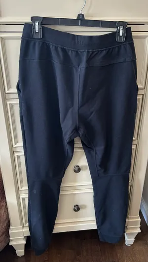 Lululemon Black Joggers thumbnail 2