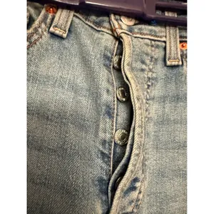 Levis Ribcage Straight Leg Jeans Womens 26x32 Medium Wash Blue Ultra High Rise‎ thumbnail 2