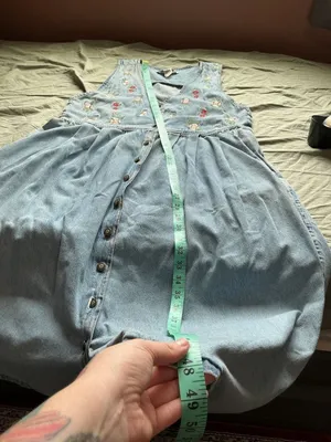 Vintage Jane Ashley Denim Button-Front Midi Dress with Floral Embroidery Medium thumbnail 5