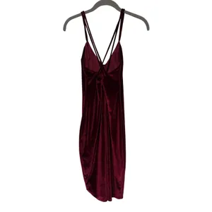 Burgundy Velvet Strappy Midi Dress thumbnail 8