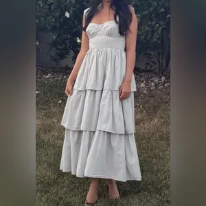 WeWoreWhat Light Gray / Light Blue Tiered Midi Size 6 thumbnail 5