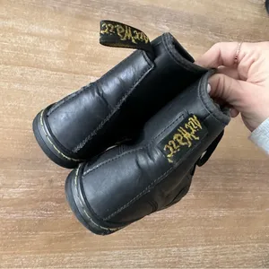Dr. Martens Shoreditch Lace Up Boots thumbnail 5