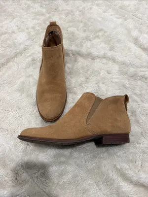 L.L. Bean Women's Suede Chelsea Ankle Boots - Light tan Size 10 thumbnail 3