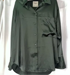 Abercrombie & Fitch Oversized Green Satin Blouse Size M thumbnail 2
