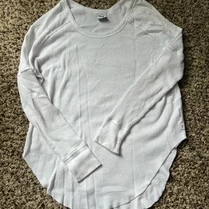 Aritzia TNA Alder Thermal White XS thumbnail 7