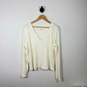 Aerie Women’s Cozy Ribbed Knit Henley in Ivory Size XXL thumbnail 3
