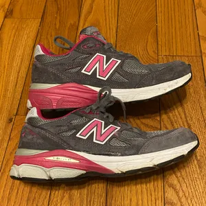 New Balance 990v3 Breast Cancer Awareness Made in USA‎ Gray Pink Size 6.5 thumbnail 1