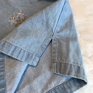 Vintage lightweight denim jumper dress with embroidered flowers size large thumbnail 7