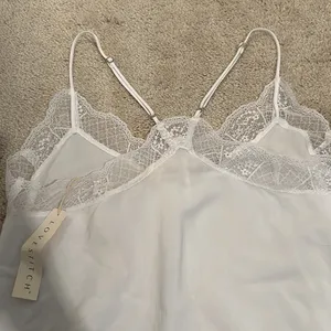 Lovestitch White tank top- NEW thumbnail 3