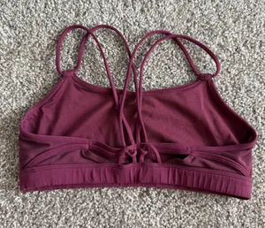 lululemon athletica Strappy Sports Bra - Deep Wine Size 6 NO EXTERIOR LOGO thumbnail 1