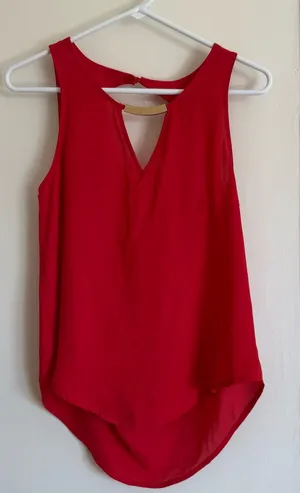 Lily White Red Sleeveless V-Neck Hi-Lo Tank thumbnail 1