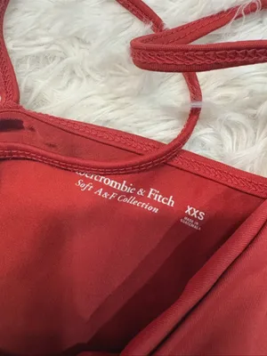 Abercrombie Twist Front Spaghetti Strap Crop Top - Rustic Red thumbnail 2