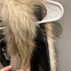 Me Jane Faux Fur Vest thumbnail 4