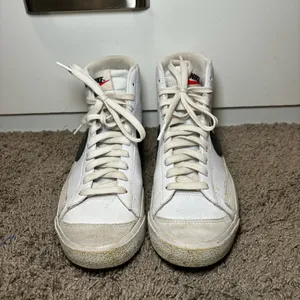 Nike Blazer Shoes thumbnail 2