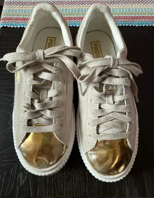 Puma Suede Platform Gold Sneakers Oatmeal Beige Metallic 362222-01 Womens 8 thumbnail 1