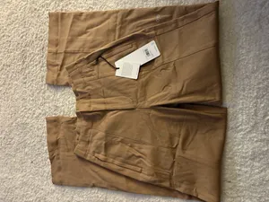 NWT Alo Yoga High-waist Moto Women Trousers in Toasted Almond. Size Small thumbnail 4