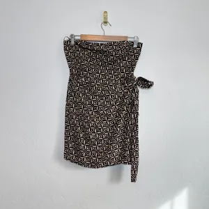 Urban Outfitters | OU Juliette Geo Wrap Strapless Mini Dress, Black | Medium‎ thumbnail 4